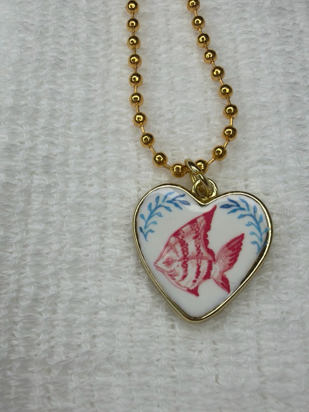 LileeLoo Gold-Tone Heart Pendant Necklace with Pink Fish Motif
